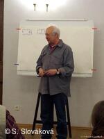 * Z DĚNÍ VE MĚSTĚ