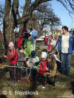 * Z DĚNÍ VE MĚSTĚ