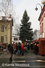 * Z DĚNÍ VE MĚSTĚ